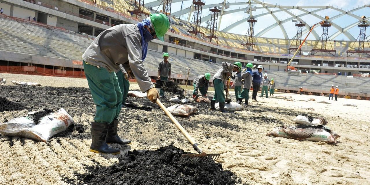 Dünya Kupası 500 işçiye mezar oldu
