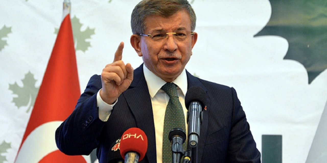 Market tartışmasına Davutoğlu da katıldı, Bahçeli'ye yüklendi: 128 milyar dolarını bu marketler mi buharlaştırdı?