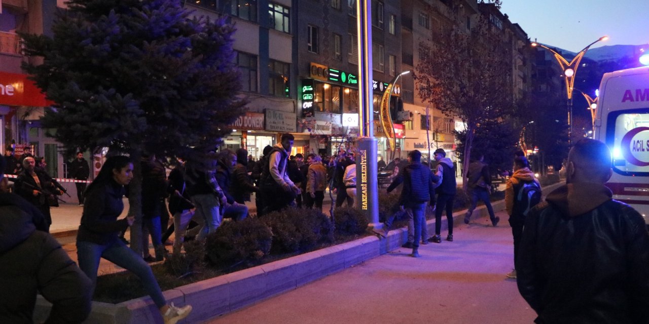 Hakkari'de silahlı kavga çıktı, olaylar kent merkezine taştı