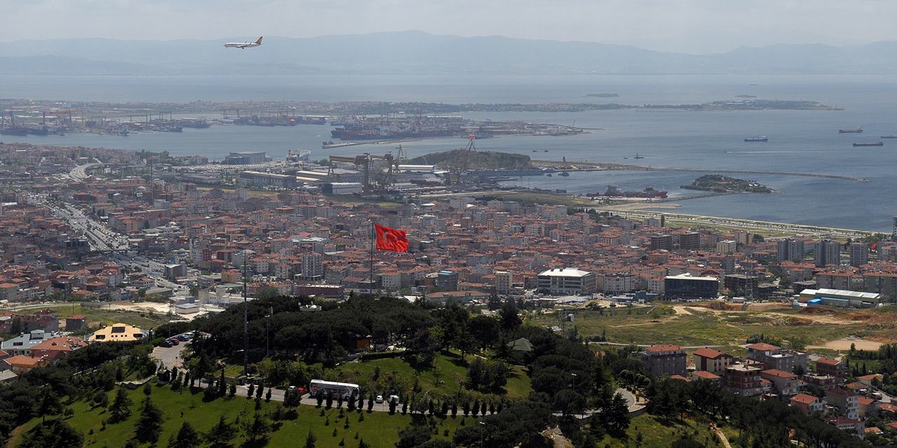 AKP'li belediye borcuna karşılık arazi sattı, CHP anlam veremedi