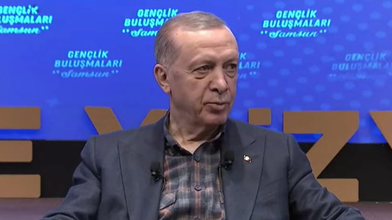 Erdoğan'dan başörtüsü açıklaması: Gerekirse, ihtiyaç olursa bu işi referanduma da götürebiliriz