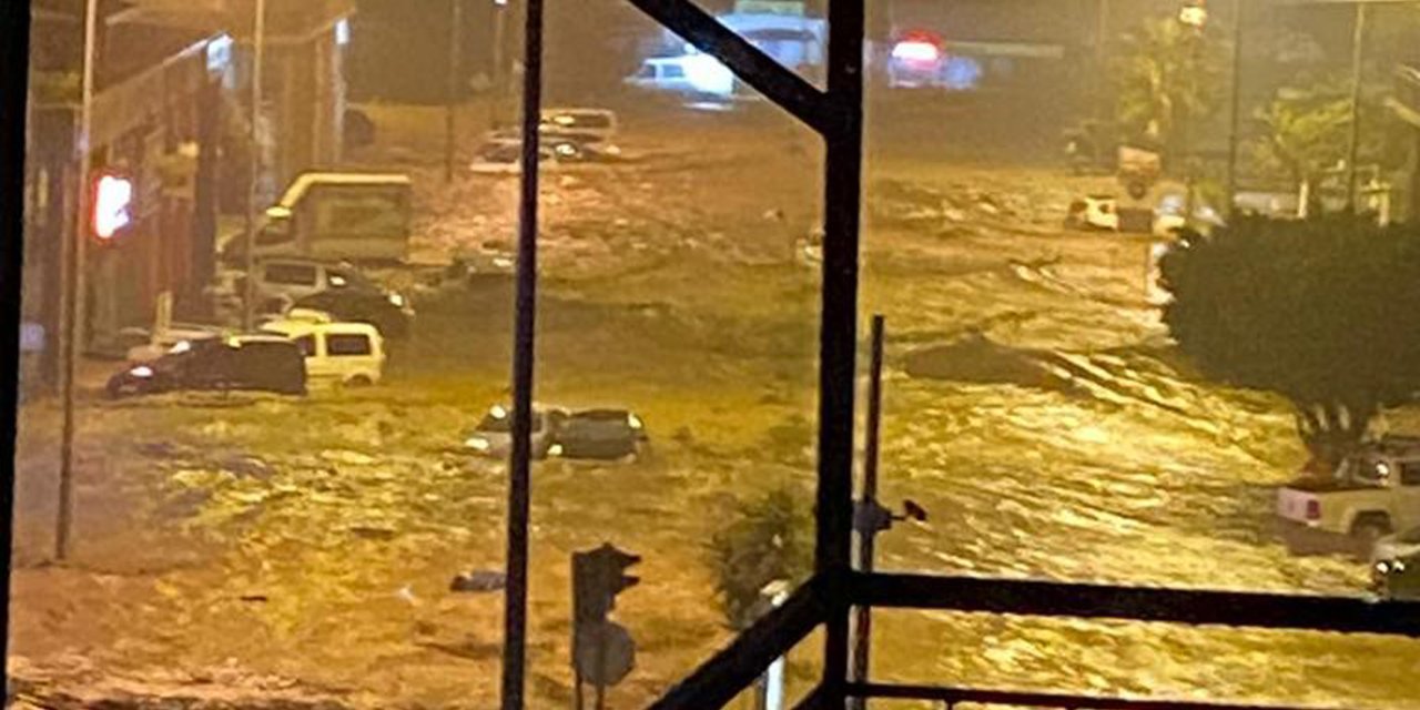 Antalya'da sel: 50 yıldır böyle felaket yaşamadık