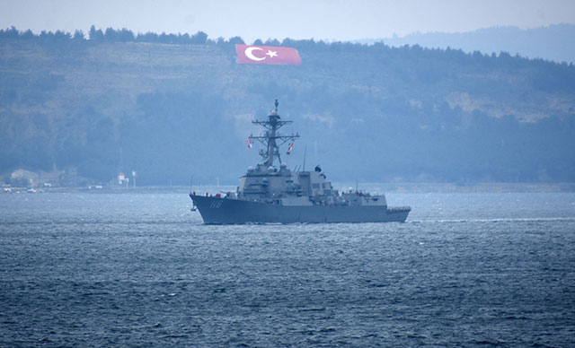 ABD savaş gemileri Karadeniz'e geçmeyecek