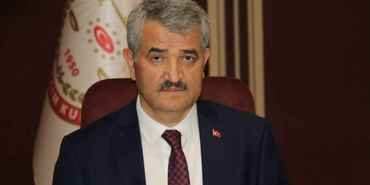 TCK mimarlarından Prof. Dr. Özgenç'ten YSK Başkanı çıkışı: 'Kamudaki görevinden alınması gerekir'