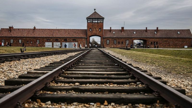 97 yaşındaki Nazi kampı sekreterine hapis cezası
