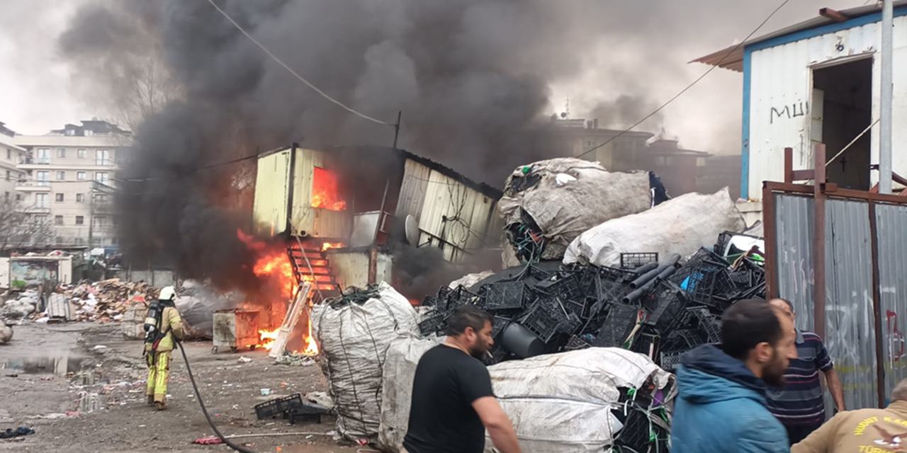 İstanbul'da işçilerin kaldığı konteynerde yangın