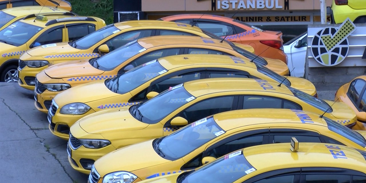 Taksi plakaları 'serbest uçuş'ta: Tanesi  6 milyon 350 bin lira