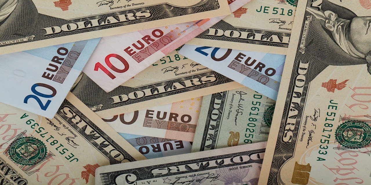 Dolar haftaya 18,81, Euro 20,32 lira seviyesinden başladı