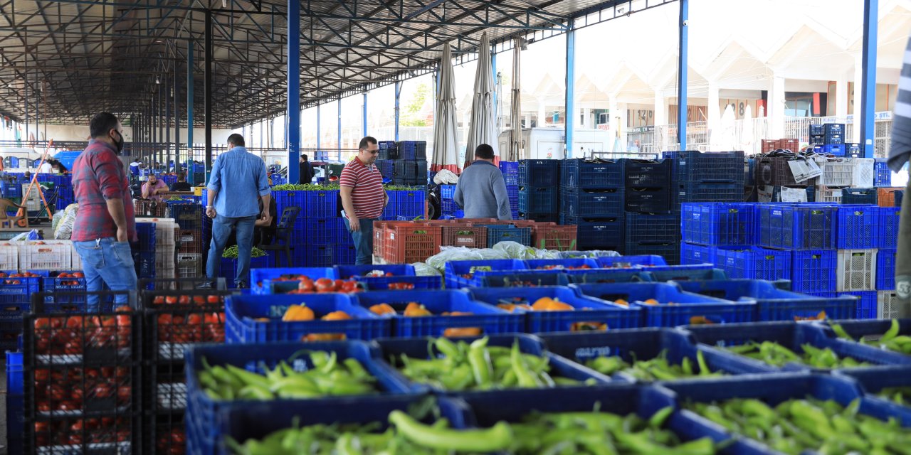 Antalya'da sebze ve meyve ihracatı düştü: Savaş ve alım gücü etkiledi