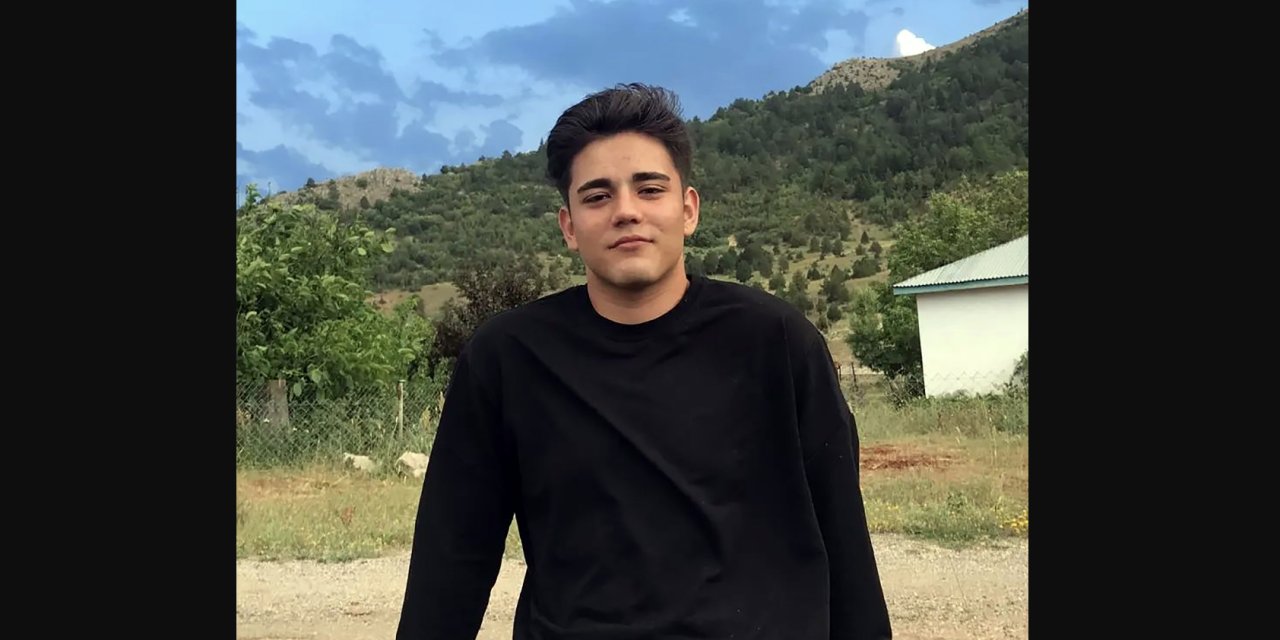 Liseliler kavga etti, 16 yaşındaki öğrenci bıçaklanarak öldürüldü