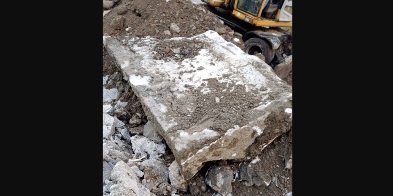 İstanbul'da inşaat kazısı sırasında lahit bulundu
