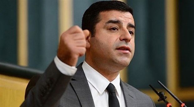 Demirtaş'tan iktidara sert eleştiri: Bırakalım, pislik çukurunda debelenip hesap gününü beklesinler