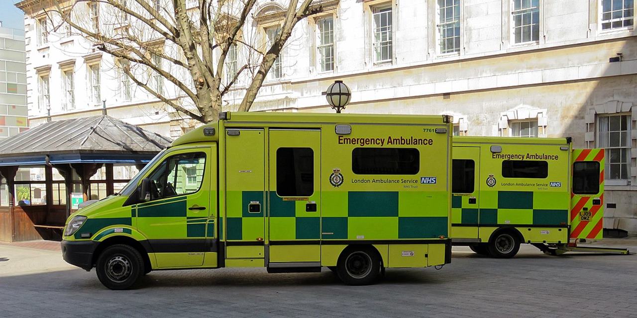 İngiltere ve Galler'de 20 bin sağlık çalışanı grevde: 'Hayati tehlike' dışında hastalara müdahale yok