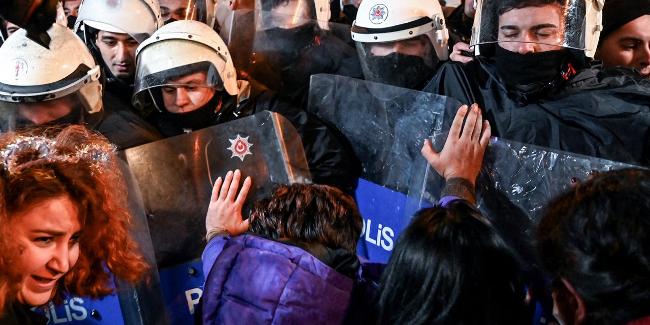 HRW: Türkiye’de yargı üzerinde yüksek düzeyde siyasi denetim var