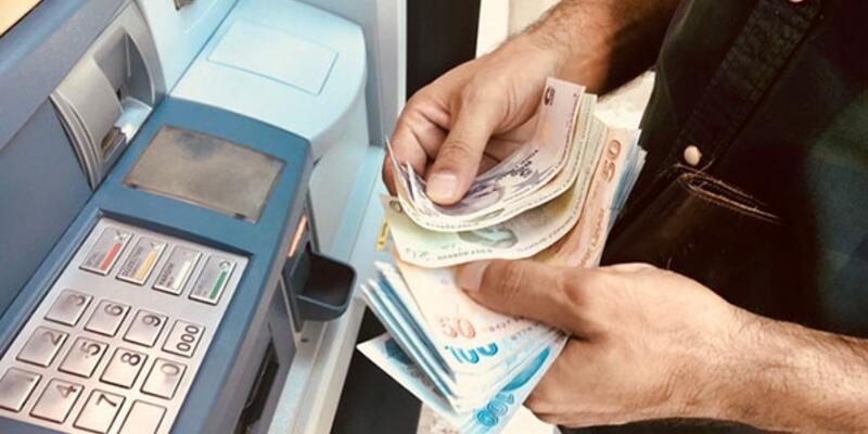 DİSK-AR: “Emekli bayram ikramiyesi enflasyona göre 556 lira geriledi”