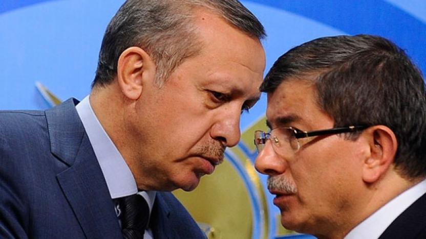 Davutoğlu: Bekle Erdoğan, hak ettiğin cevabı alacaksın