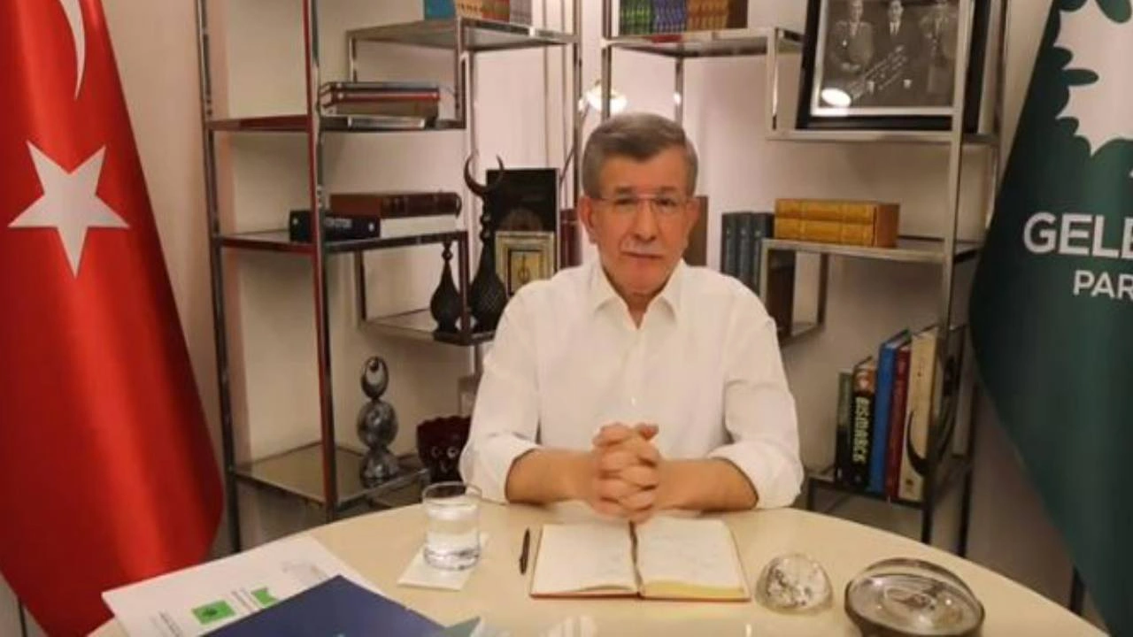 Davutoğlu'ndan Erdoğan'a videolu 'yolsuzluk' cevabı: Seni ciddi bir yüzleşmeye davet ediyorum
