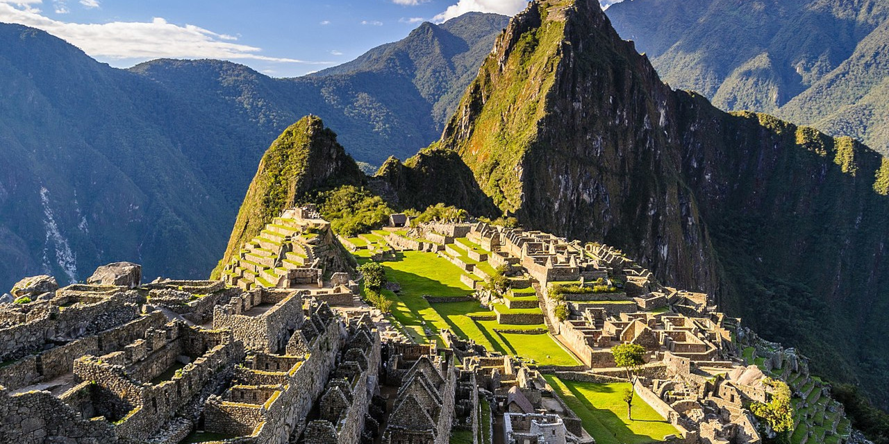 Peru'da büyüyen protestolar nedeniyle Machu Picchu kapatıldı: Yüzlerce turist mahsur kaldı