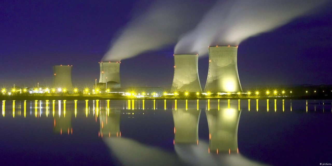 Fransa yeni nükleer santrallere yeşil ışık yaktı