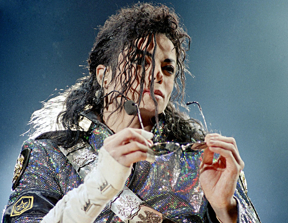 Michael Jackson'ın hayatı beyaz perdeye aktarılıyor