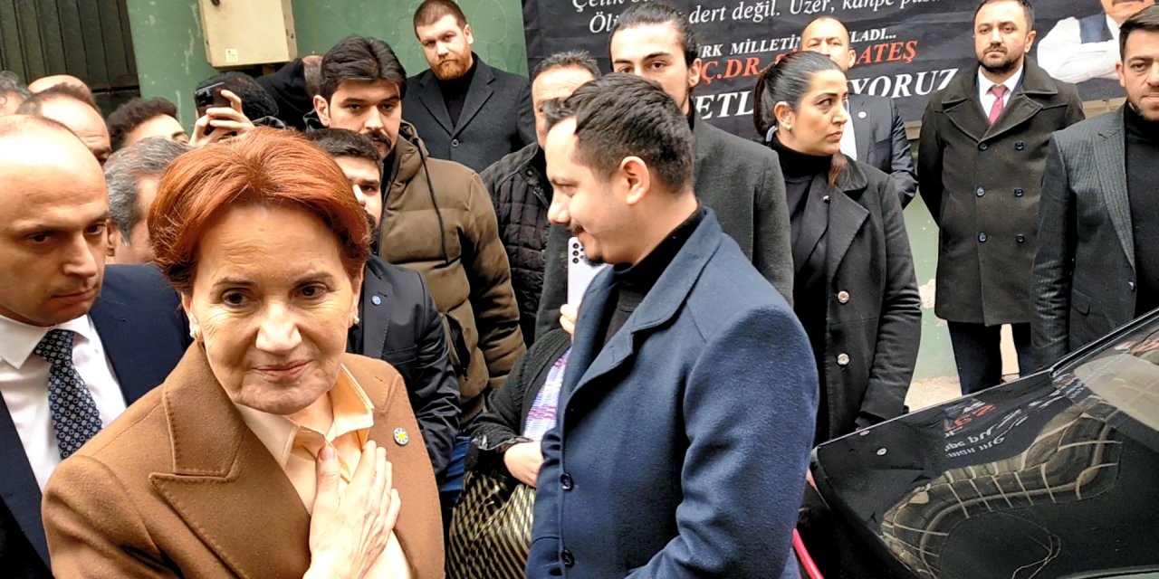 Meral Akşener'den Sinan Ateş'in ailesine taziye ziyareti
