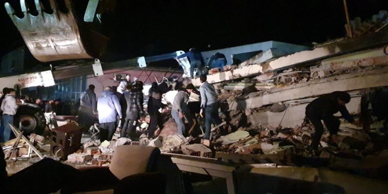 Süleyman Soylu deprem sonrası yıkım olan kentlerin listesini açıkladı