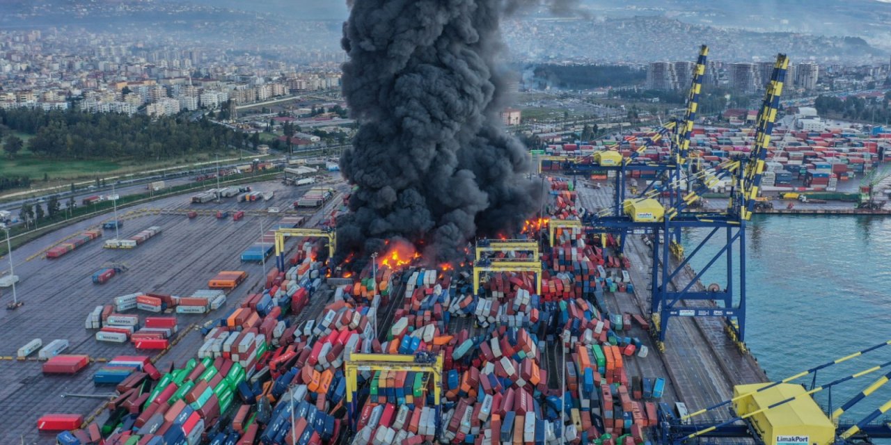 İskenderun Limanı yangınına dair hala soruşturma başlatılmadı: Yangına ne sebep oldu, o konteynır kime ait?