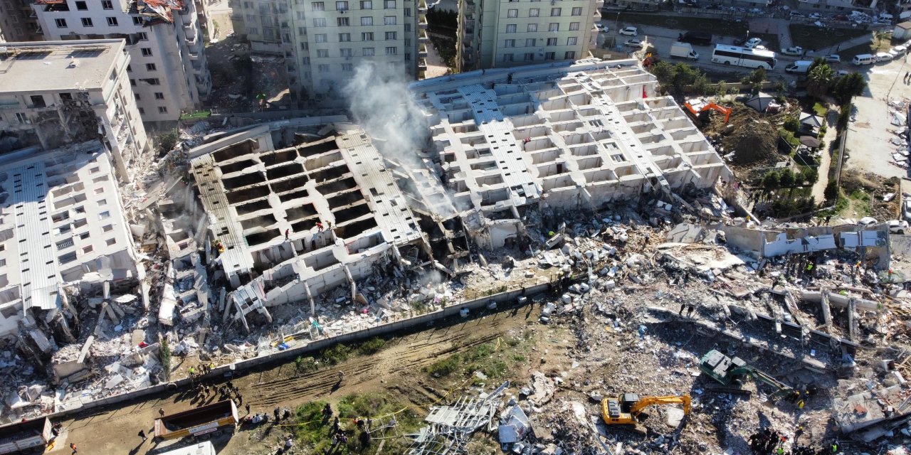 Kahramanmaraş depremi: Tüm dünyada bir yıldaki enerjinin 4'te 1'i bir günde açığa çıktı