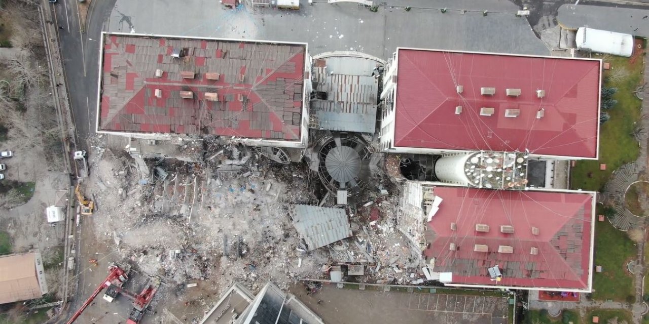 Deprem bölgesindeki 29 müteahhit hakkında suç duyurusu