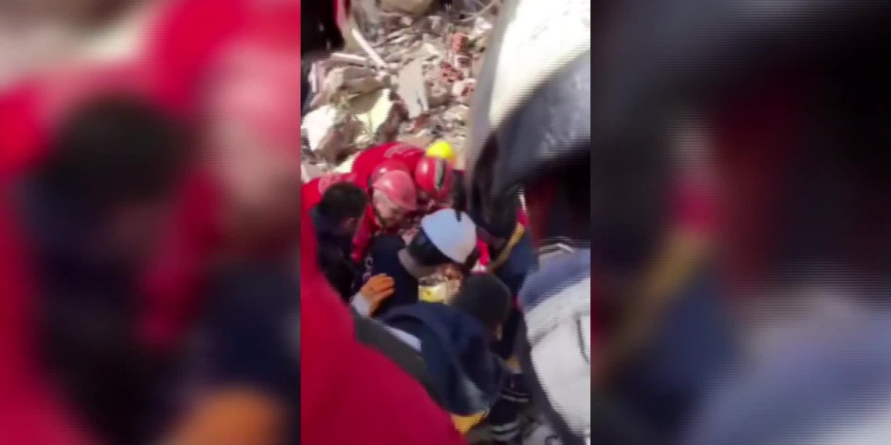 Hatay'da, 152. saatte 85 yaşındaki kadın kurtarıldı