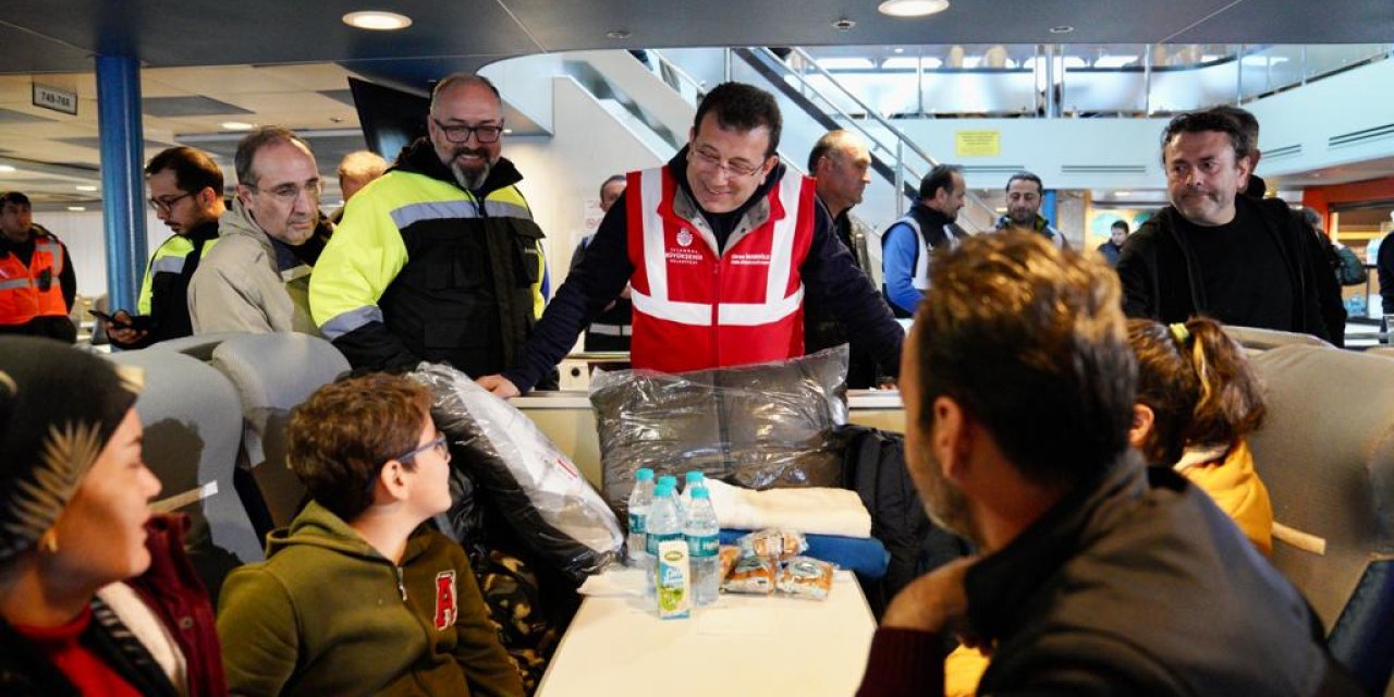 İBB’nin iki gemisi Hatay’da göreve başladı