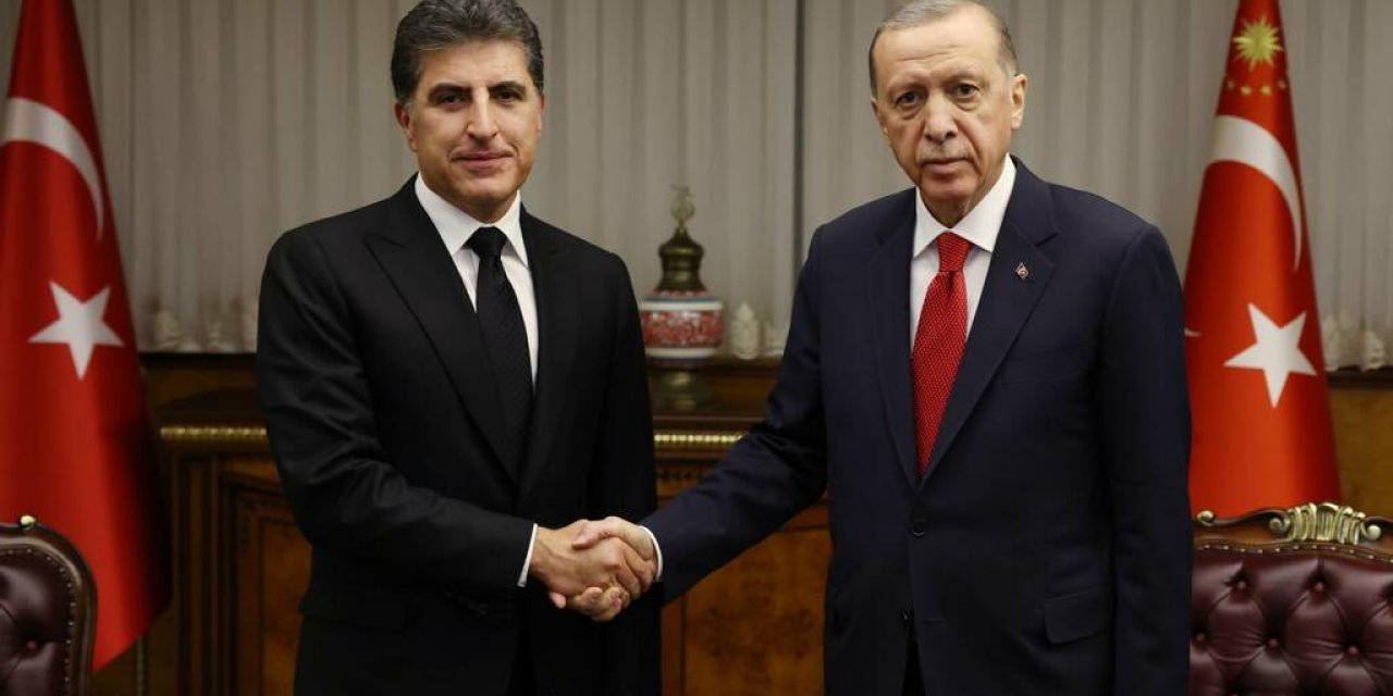 Cumhurbaşkanı Erdoğan, AFAD'da Neçirvan Barzani ile görüştü