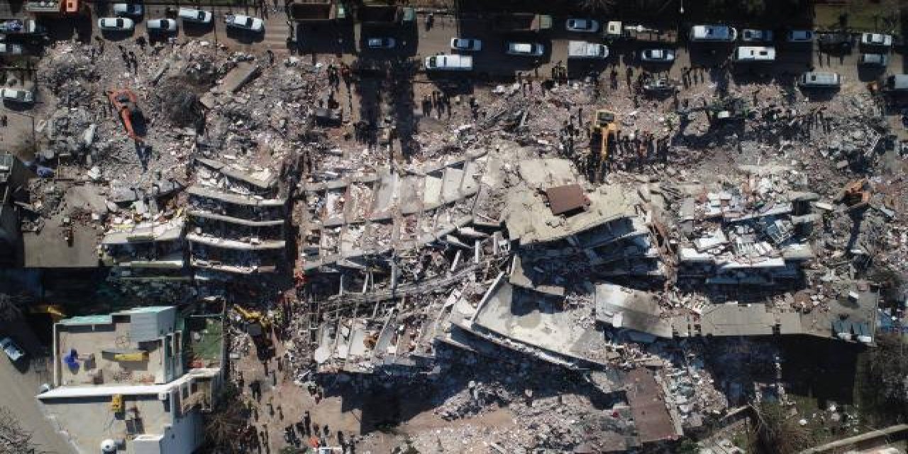 Depremlerde can kaybı 40 bin 689'a yükseldi