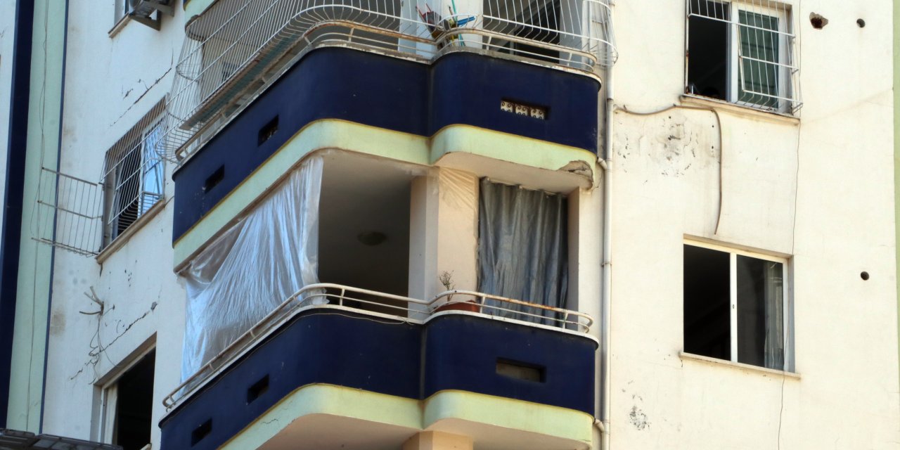 'Mukadderat' savunması yapan  müteahhidin diğer binası da ağır hasarlı