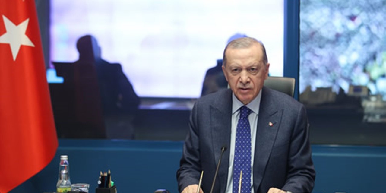 Özkiraz: Erdoğan, 3 bakan ve belediye başkanlarından istifa isteyecek