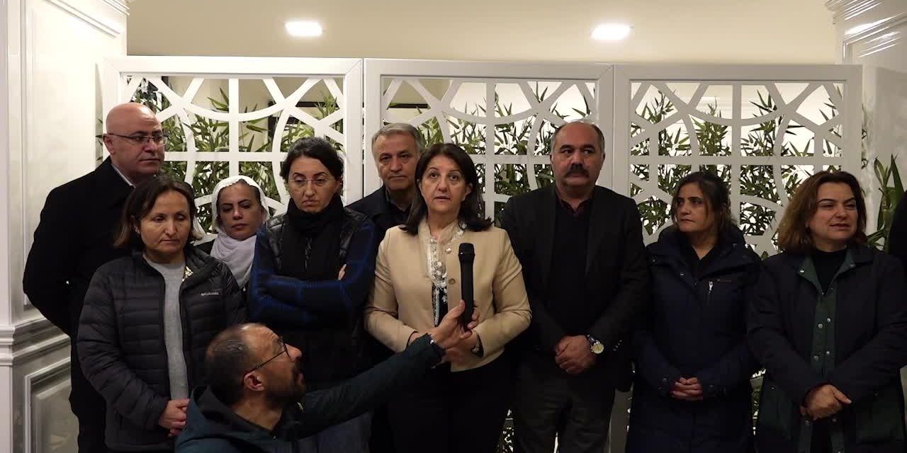 Buldan'dan HDP'nin yardım çalışmalarına 'kayyım' engeli koyulmasına tepki: 'Siz yoktunuz, HDP ve diğer siyasi partiler vardı'