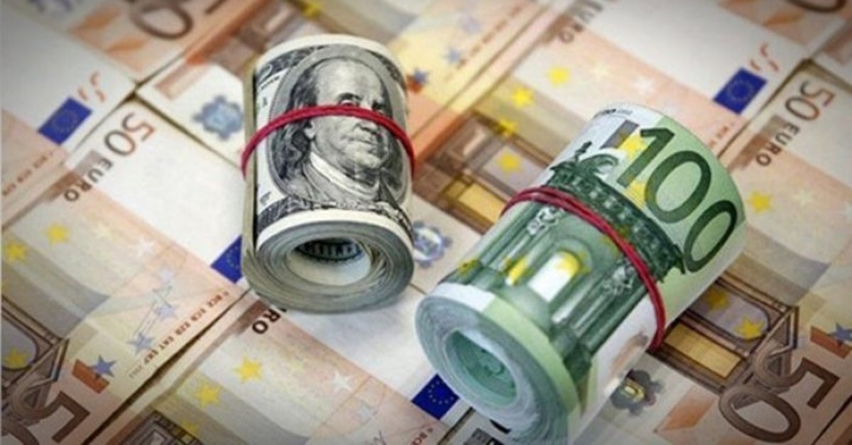 Dolar haftaya 8.45, Euro ise 10 liranın üzerinde başladı