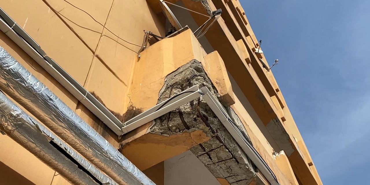 İstanbul'da üniversite hastanesinin binaları 'alarm' veriyor