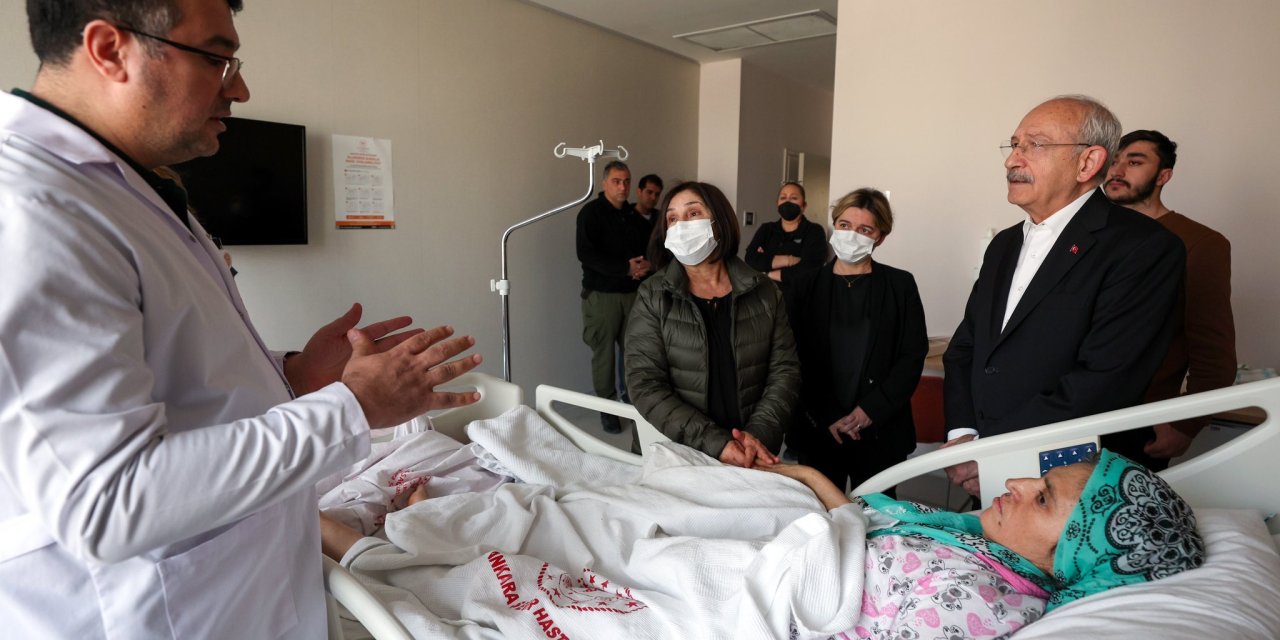 Kılıçdaroğlu çifti, depremde yaralanan ve tedavileri süren vatandaşları ziyaret etti