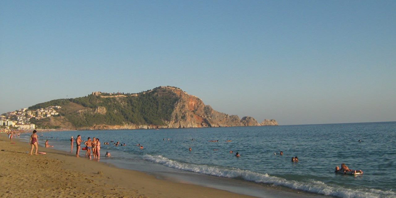 Avrupa'nın en iyi 25 plajının ikisi Türkiye'de