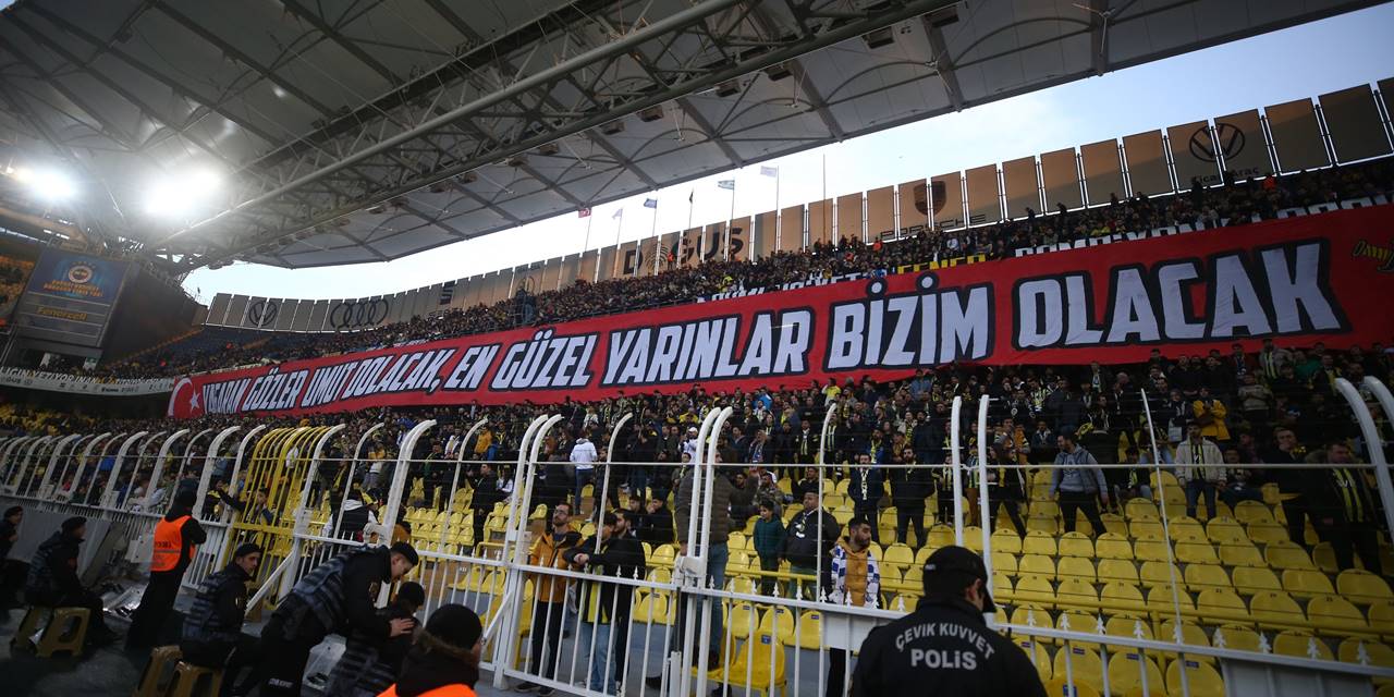 Fenerbahçelilerin 'Hükümet istifa' sloganı sonrası 23 taraftara işlem yapılmış