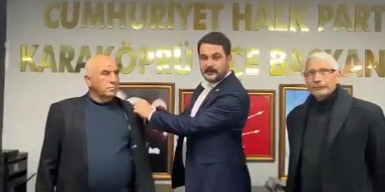 İYİ Parti'nin Şanlıurfa il yöneticisi istifa edip CHP'ye katıldı