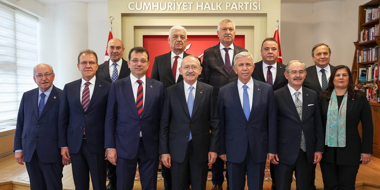 Kılıçdaroğlu Belediye Başkanları ile bir araya geldi: İki isimle özel olarak görüştü