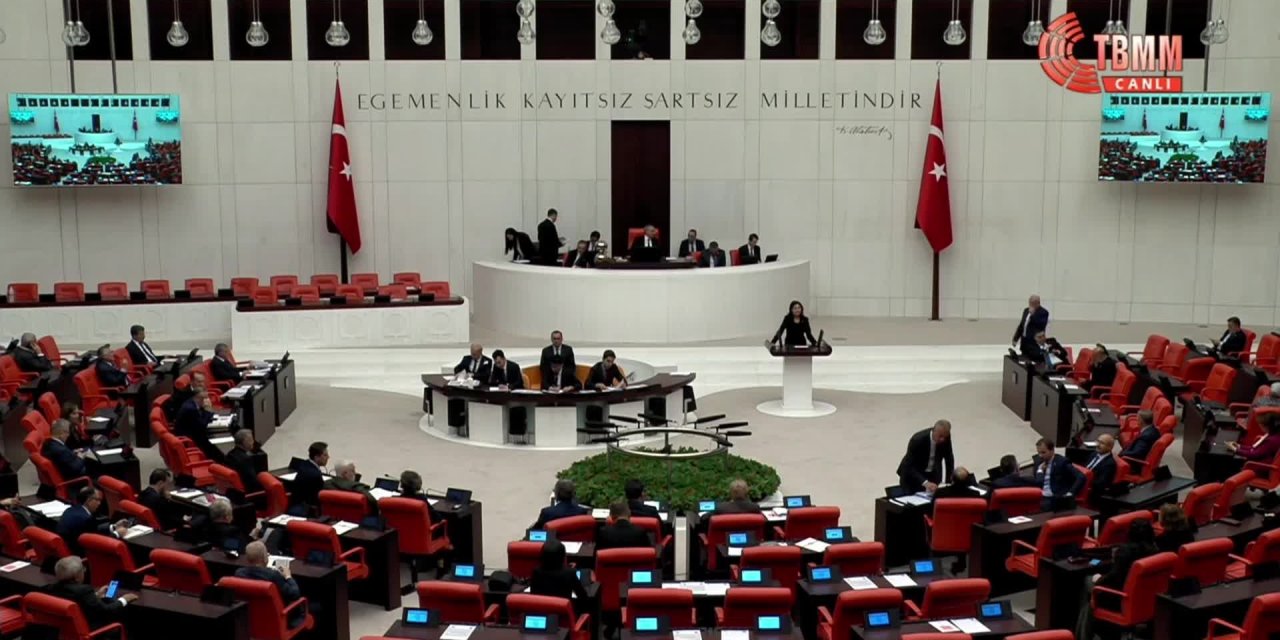 CHP'nin, depremin eğitime etkisinin araştırılması önergesi, AKP ve MHP'li vekillerin oylarıyla reddedildi