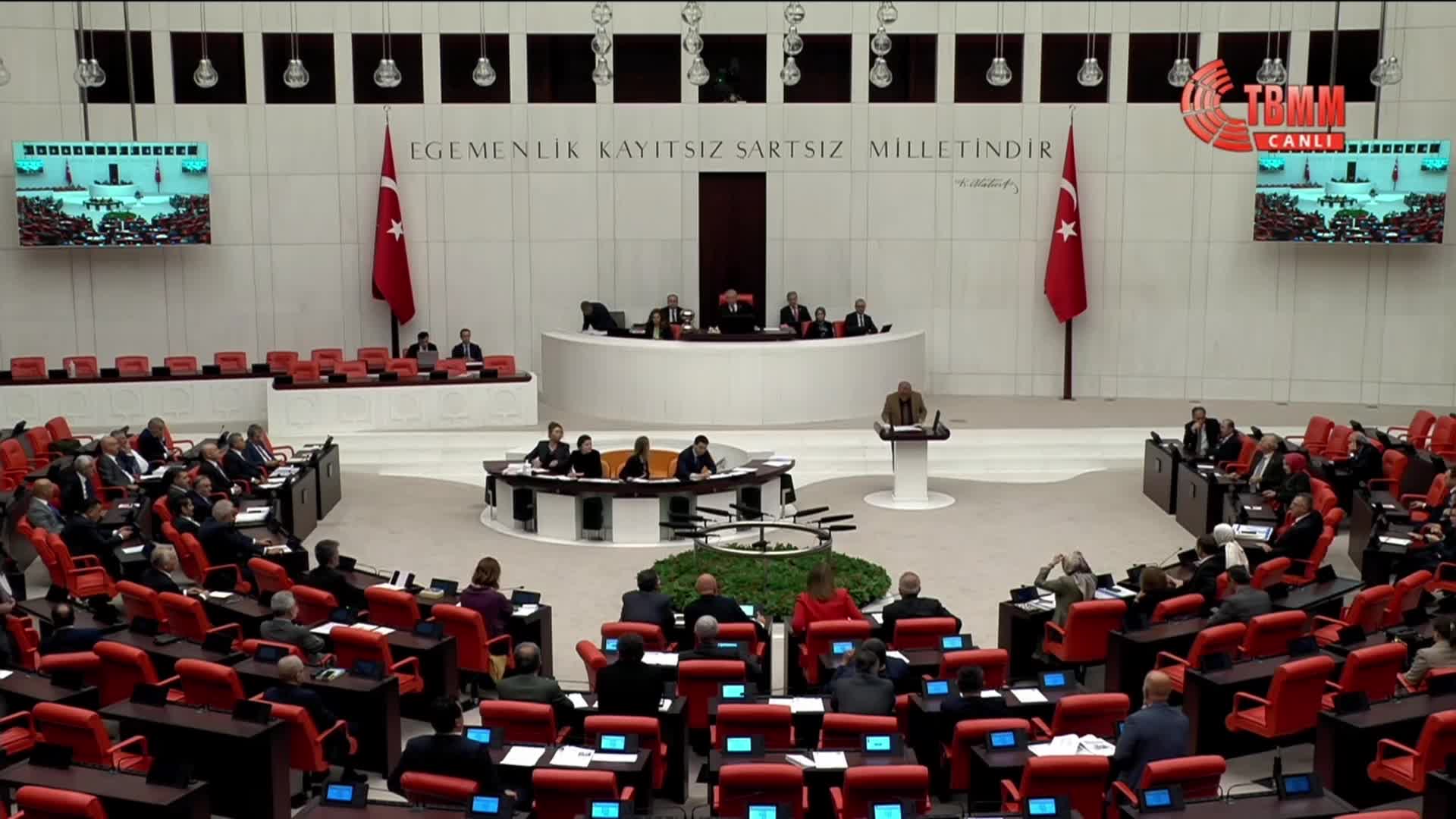 HDP’nin 'Kızılay'ın amaç dışı faaliyetlerinin araştırılması' önerisi AKP ve MHP tarafından reddedildi