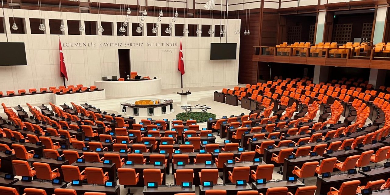 AKP'de ince seçim hesapları