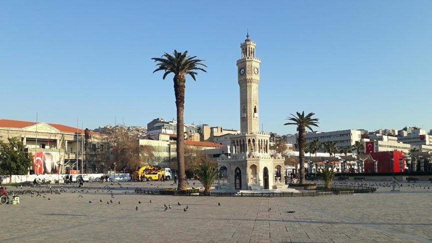 İzmir Valiliği'nden içki satışına yasak