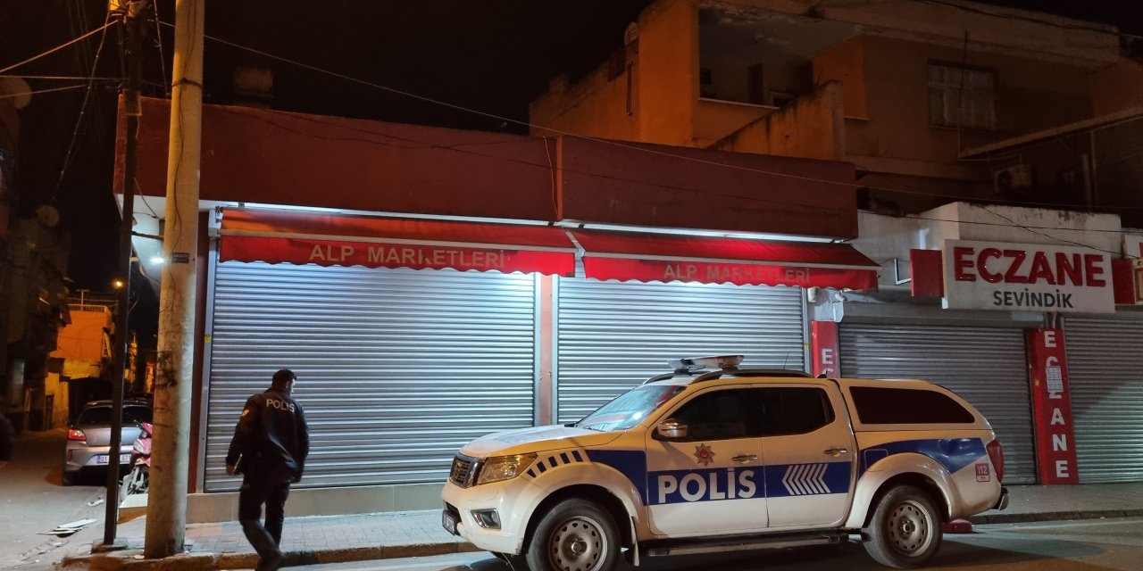 Adana'da 'ekmek satma' kavgası: 1 ölü, 1 yaralı