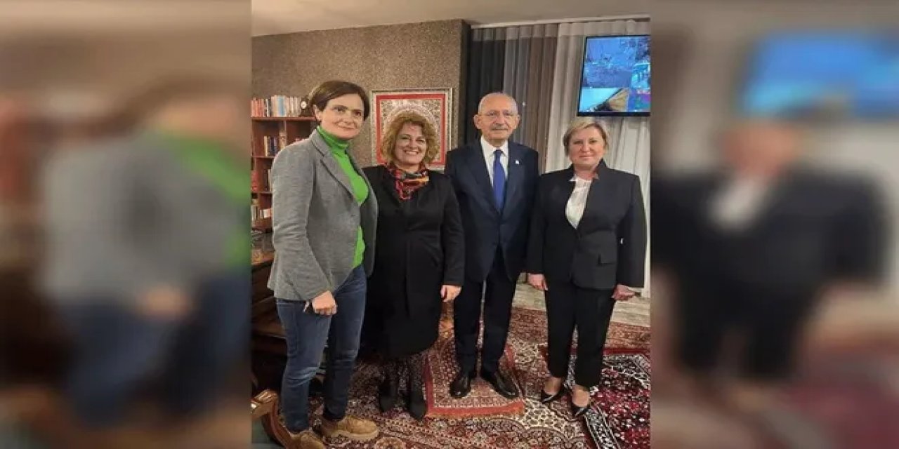 Aksoy Araştırma 'seccadeyi' sordu: Katılımcıların yüzde 69'u 'farkında olmadan basmıştır' dedi