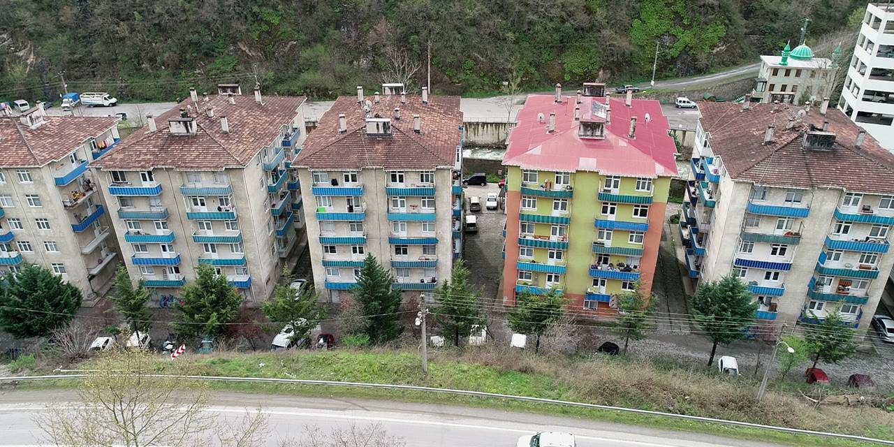 Trabzon'da Kahramanmaraş depremini hisseden bölgede 4 bina için yıkım kararı